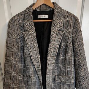 Jones Studio Black and Gray Plaid Blazer